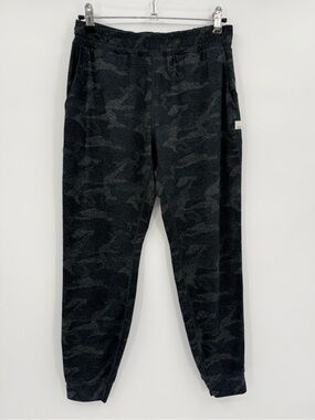 Vuori Performance Jogger in Black Camo Size XS
